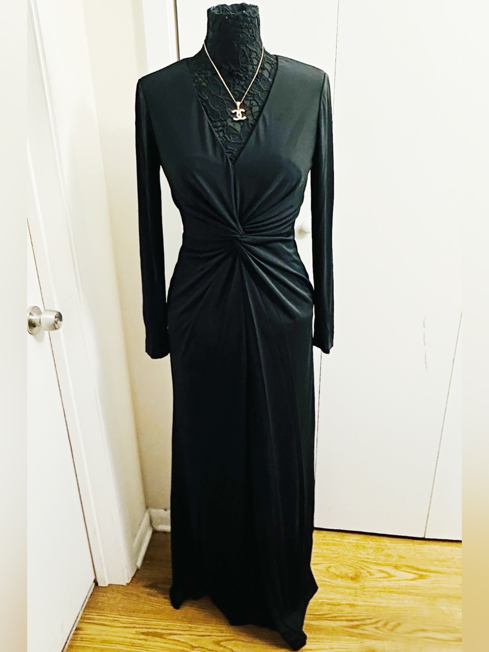 Lauren Ralph Lauren Black Twist Front Long Sleeve Maxi Dress Size 8 NWT